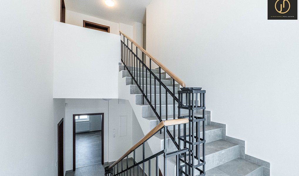 Prodej domu 209 m² s pozemkem 630 m², Kladno – náhled fotky 15