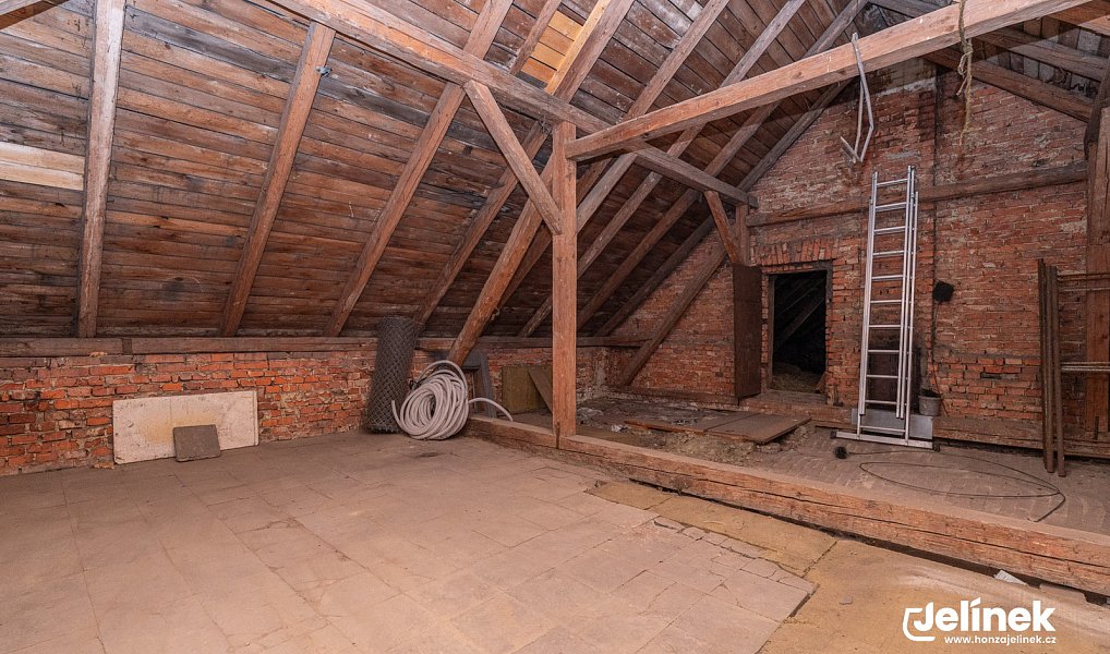 Prodej domu 148 m² s pozemkem 1 636 m², Opatov – náhled fotky 17
