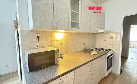 Pronájem bytu 2+1 58 m², Na Bořetíně, Nové Město nad Metují, okres Náchod