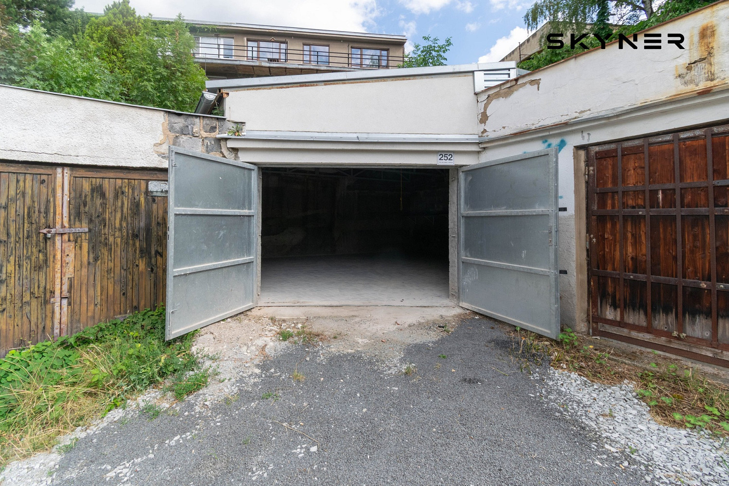 Prodej rohové garáže 54 m2 centrum Ústí nad Labem, Bělehradská ul. – fotografie 2