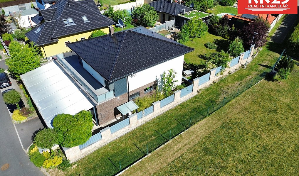 Prodej domu 187 m² s pozemkem 788 m², Velká Hleďsebe – náhled fotky 4