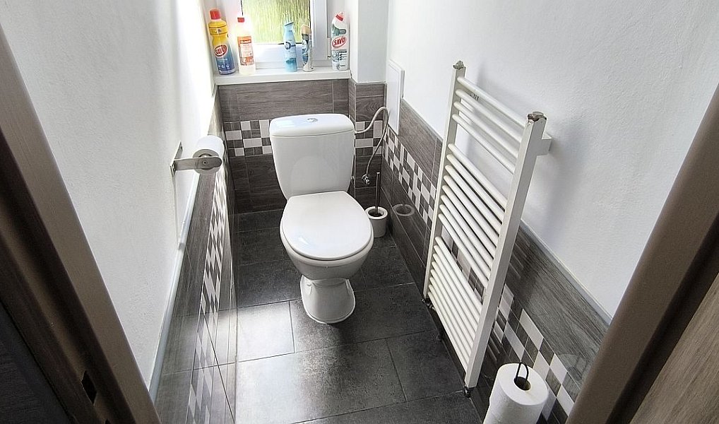 Prodej bytu 3+1 126 m², Cheb – náhled fotky 9