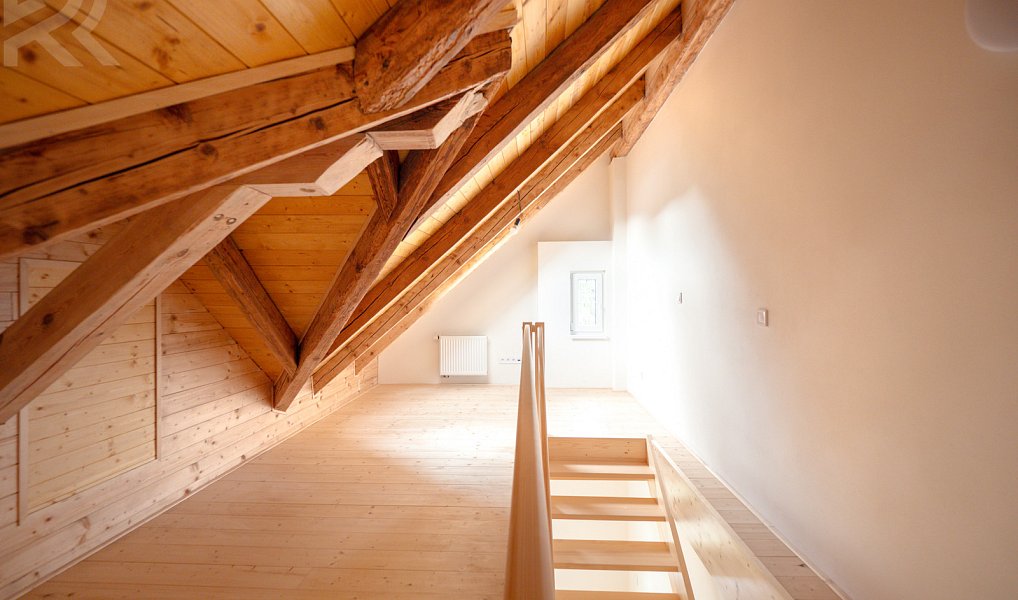 Pronájem domu 100 m² s pozemkem 426 m², Praha – náhled fotky 22