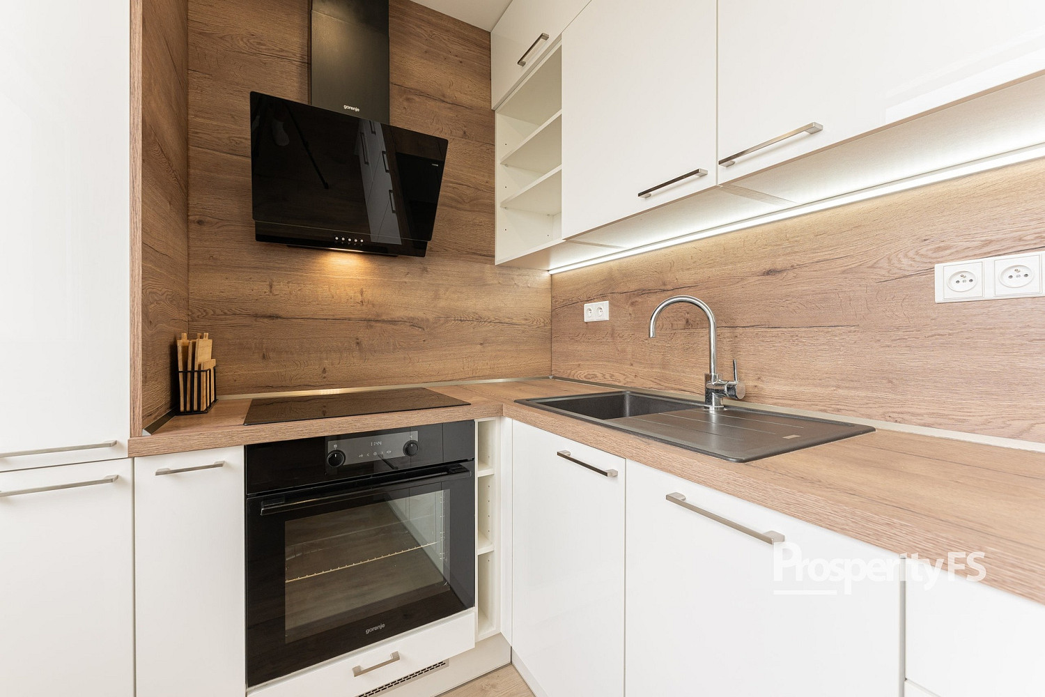 Prodej bytu 1+1 37 m² — photo 3