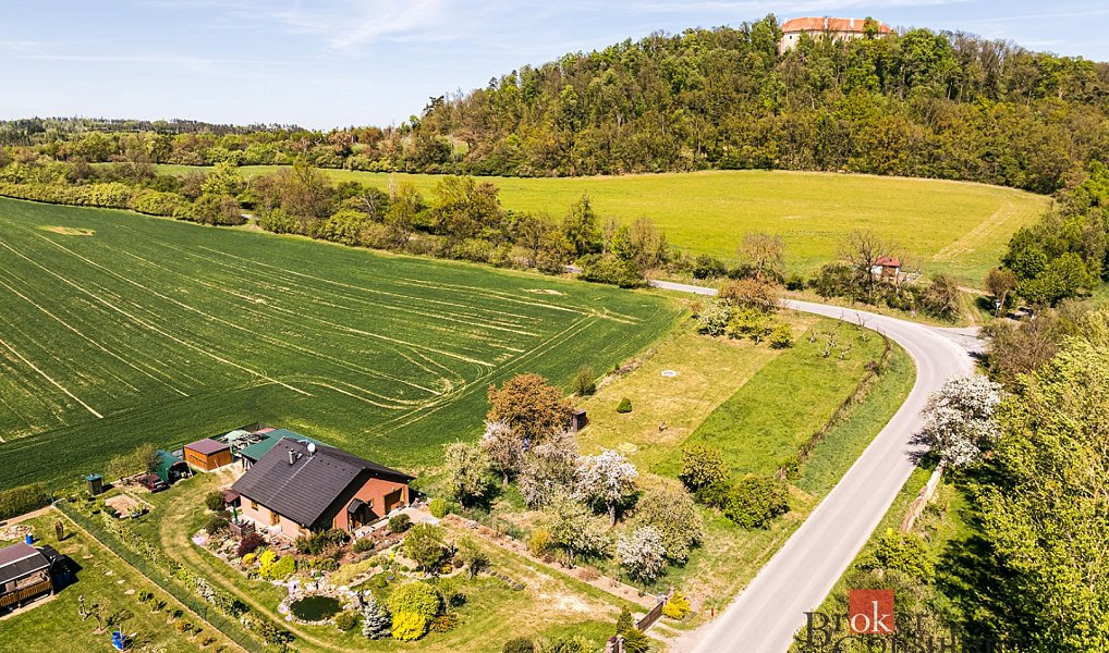 Prodej stavebního pozemku 996 m², Čáslavice – náhled fotky 4