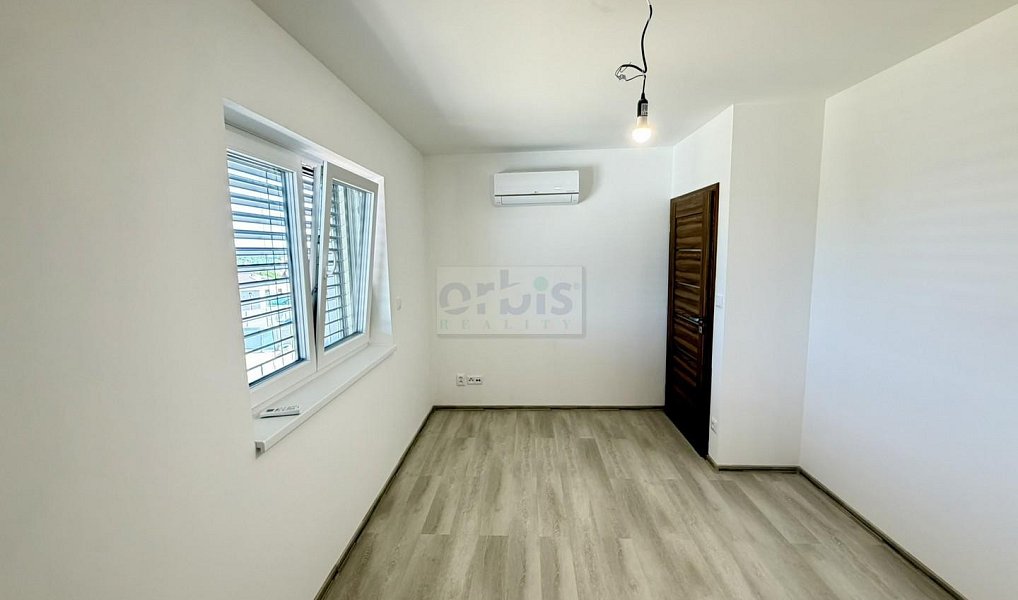 Prodej domu 149 m² s pozemkem 458 m², Hřebeč – náhled fotky 22