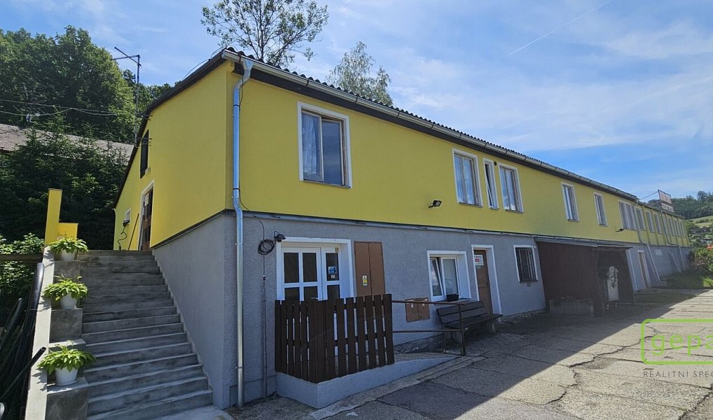 Prodej ubytovacího objektu 800 m², Český Krumlov – náhled fotky 2