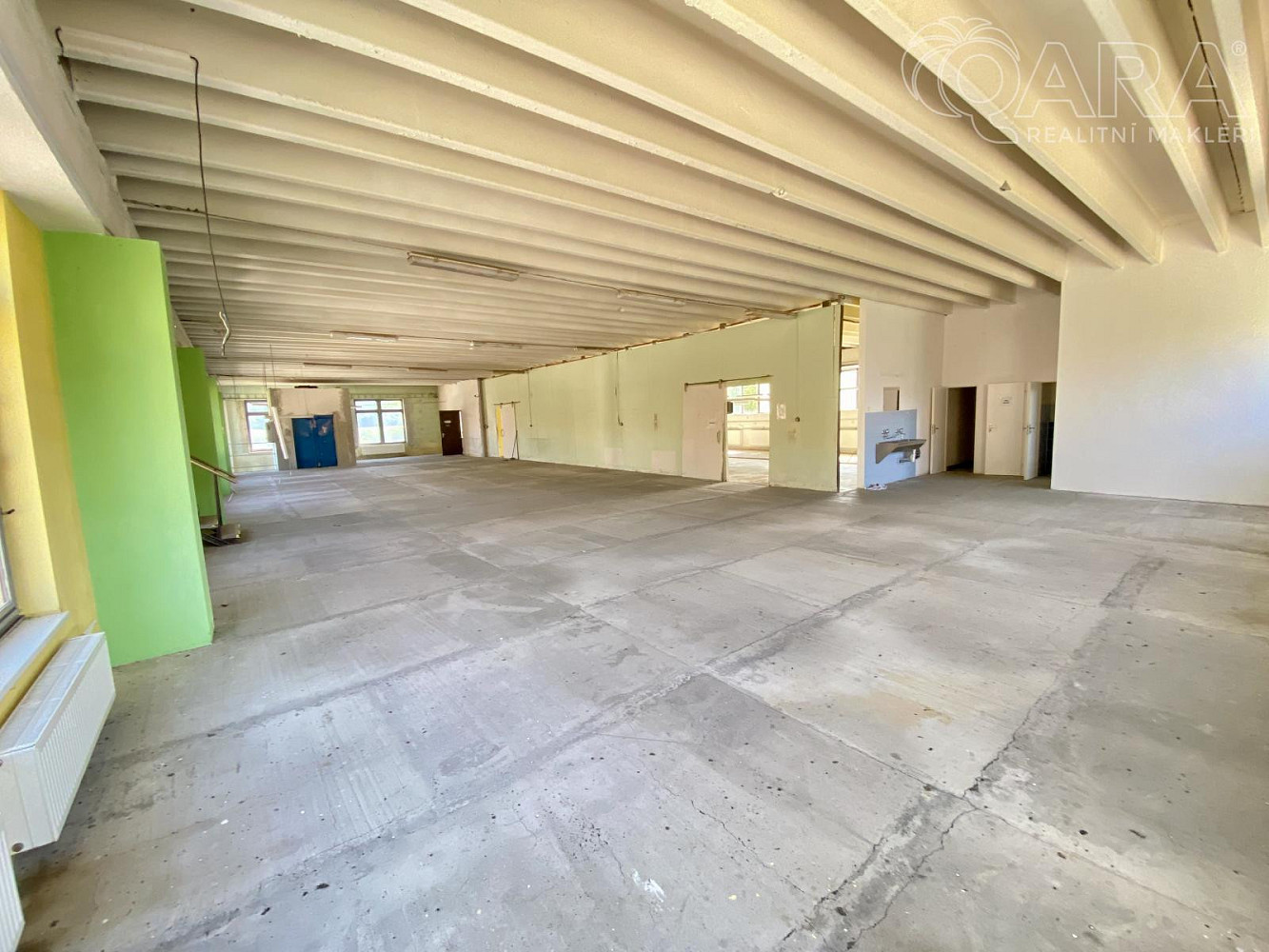 Pronájem výrobních prostor 1 622 m² — photo 2