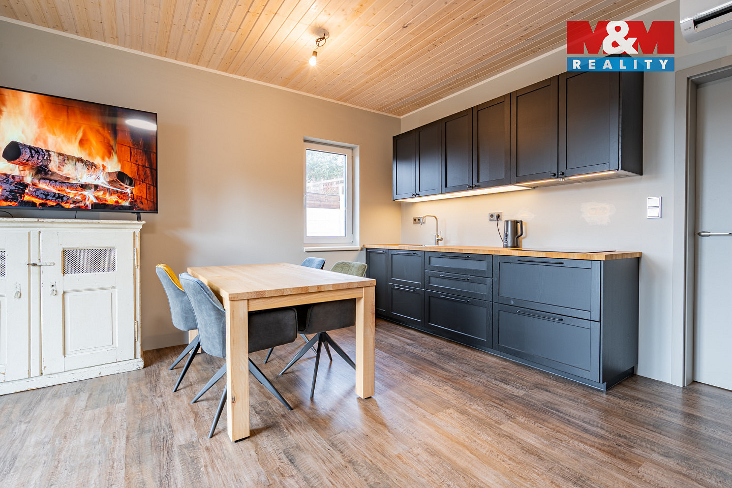Prodej domu 147 m² s pozemkem 943 m² — photo 4