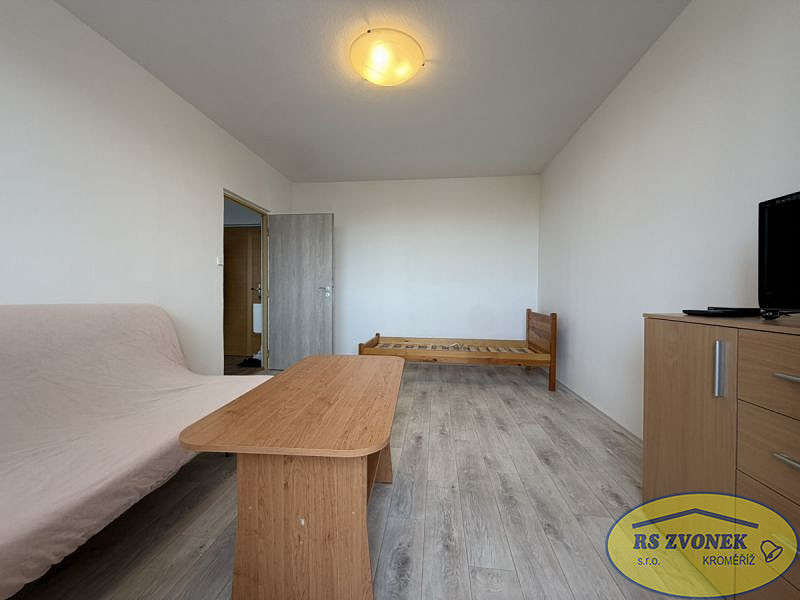 Pronájem bytu 1+1 32 m² – fotografie 5