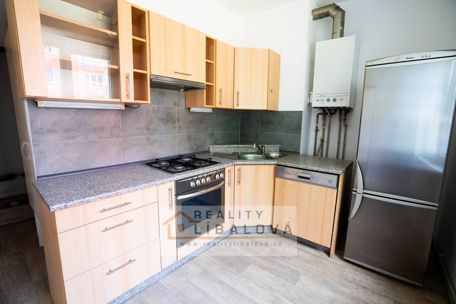 Pronájem bytu 2+1 57 m² – fotografie 4