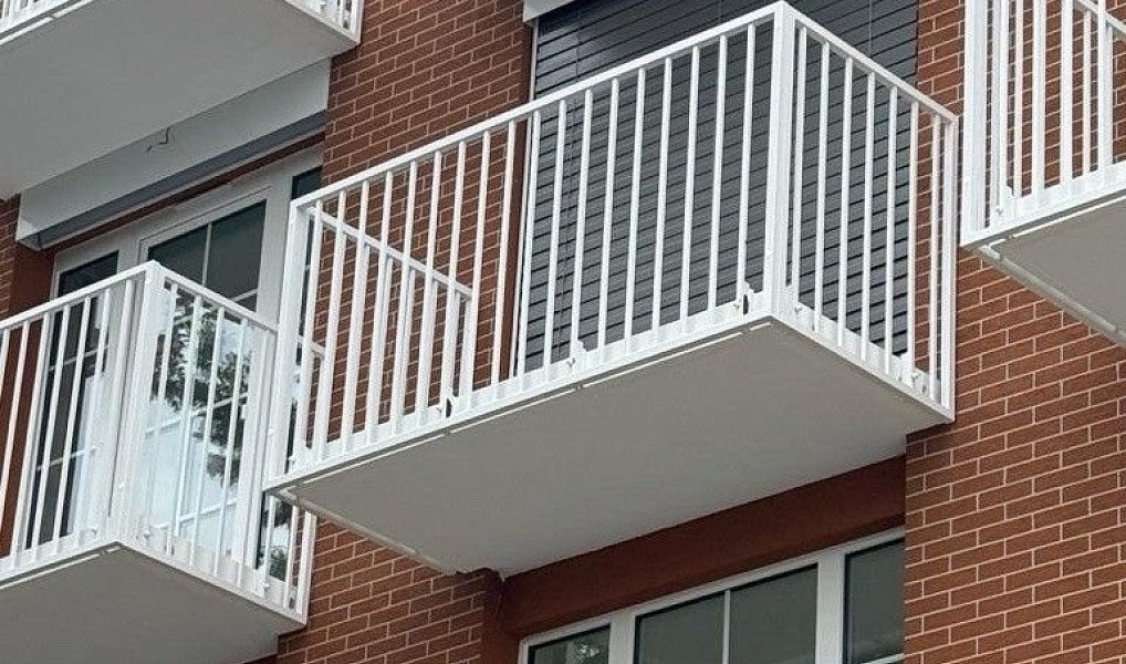 Prodej bytu 1+kk 27 m², Praha – náhled fotky 3
