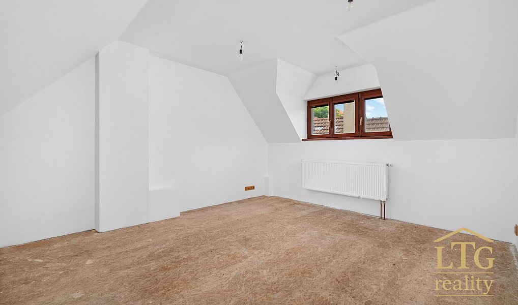 Prodej domu 197 m² s pozemkem 808 m², Petrovice – náhled fotky 22