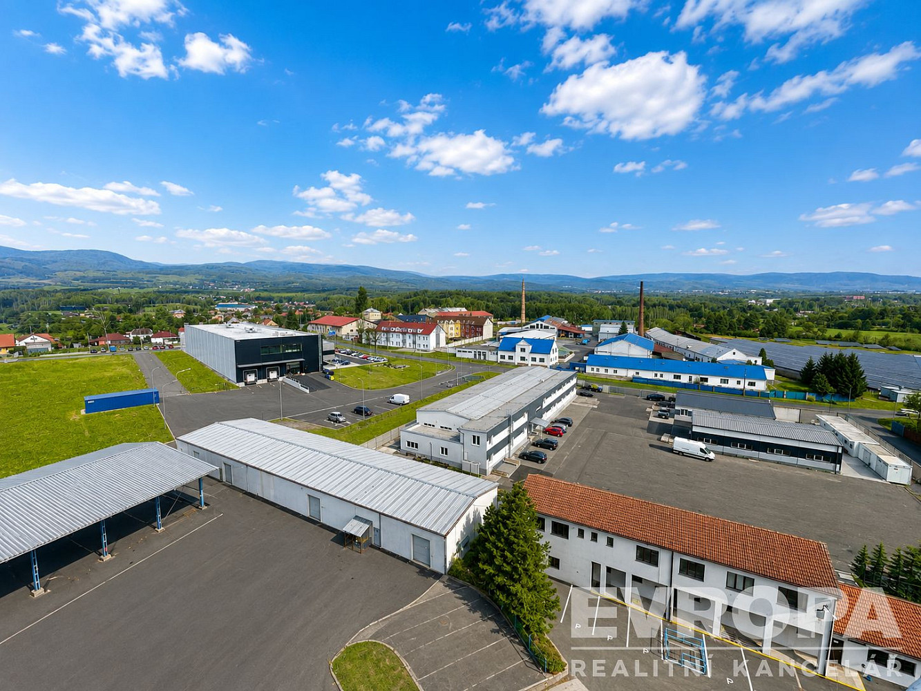 Prodej výrobních prostor 3 460 m² – fotografie 3