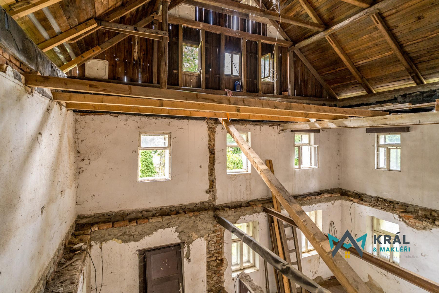 Prodej domu 350 m² s pozemkem 773 m² – fotografie 5
