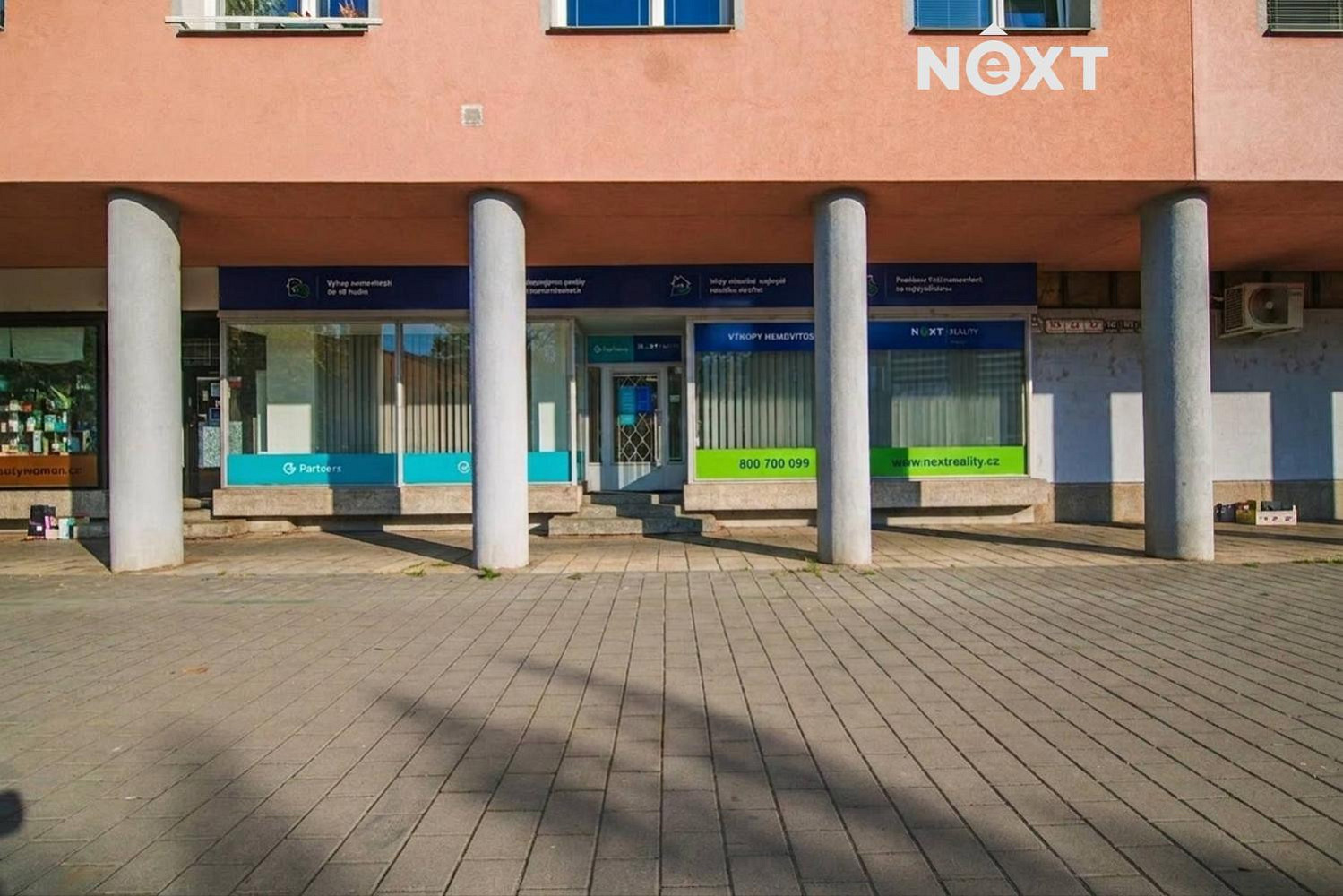 Pronájem kanceláře 115 m² — photo 2