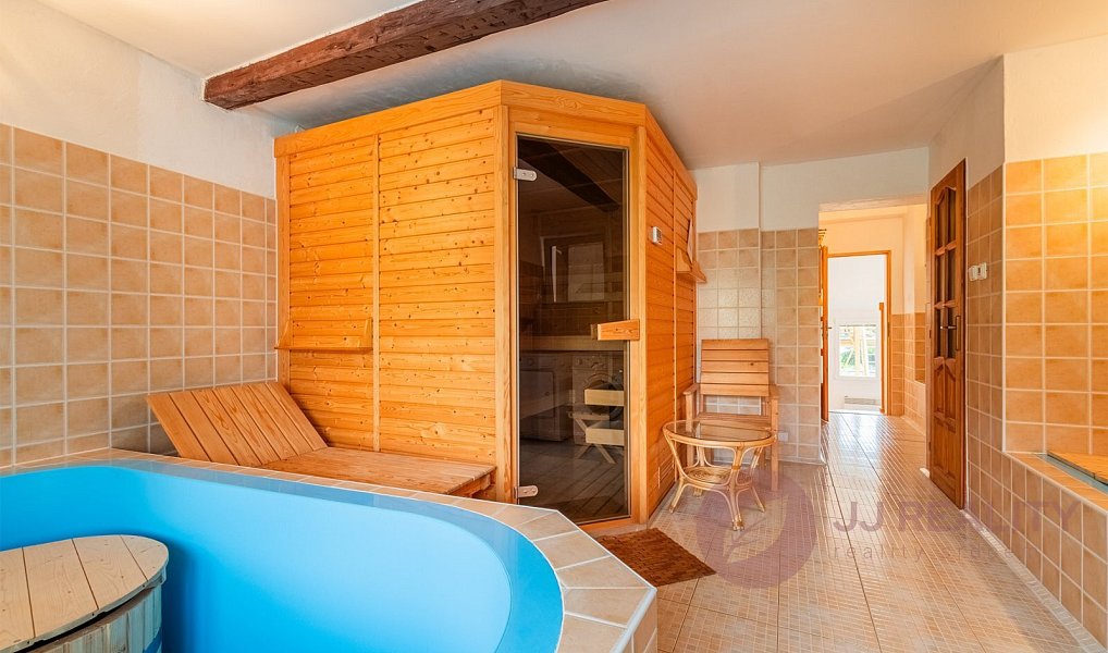 Prodej domu 271 m² s pozemkem 775 m², Šťáhlavy – náhled fotky 8