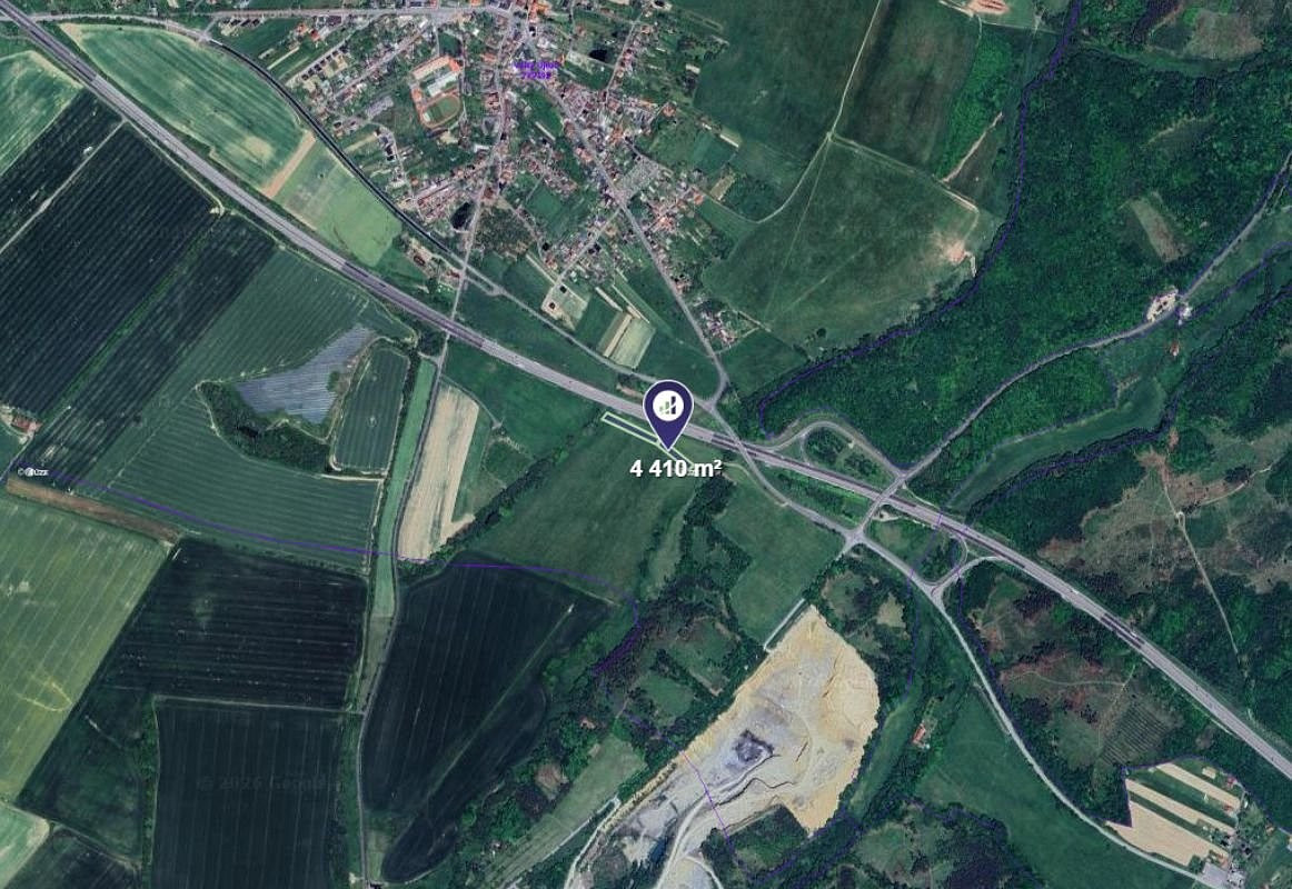 Prodej pole 4 410 m² – pohled 2