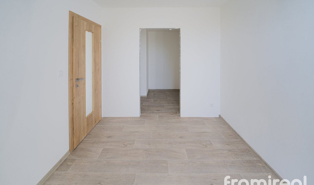 Pronájem bytu 2+kk 40 m², Veselí nad Moravou – náhled fotky 5