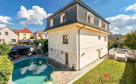 Prodej domu 287 m² s pozemkem 654 m², Pancířova, Praha 4 - Modřany