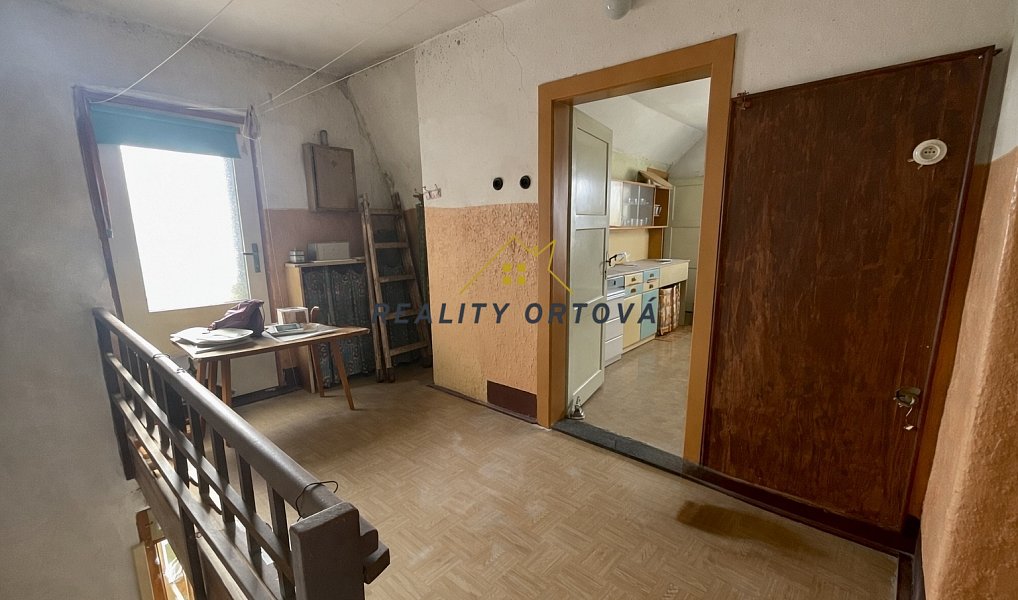 Prodej domu 179 m² s pozemkem 3 930 m², Karlovice – náhled fotky 12