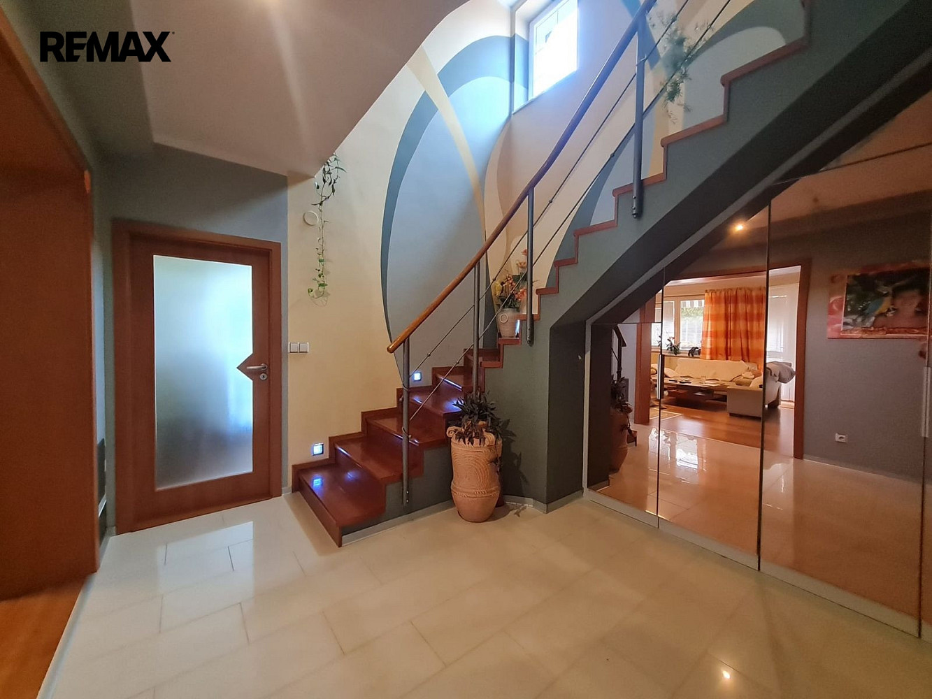 Prodej domu 217 m² s pozemkem 1 917 m² — photo 5