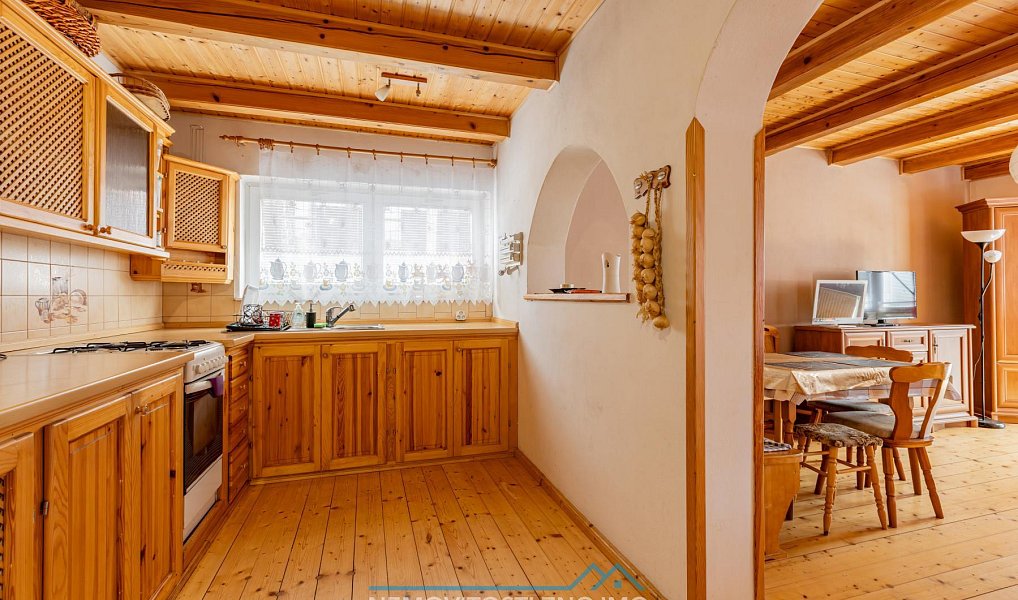 Prodej domu 350 m² s pozemkem 868 m², Jevišovice – náhled fotky 8