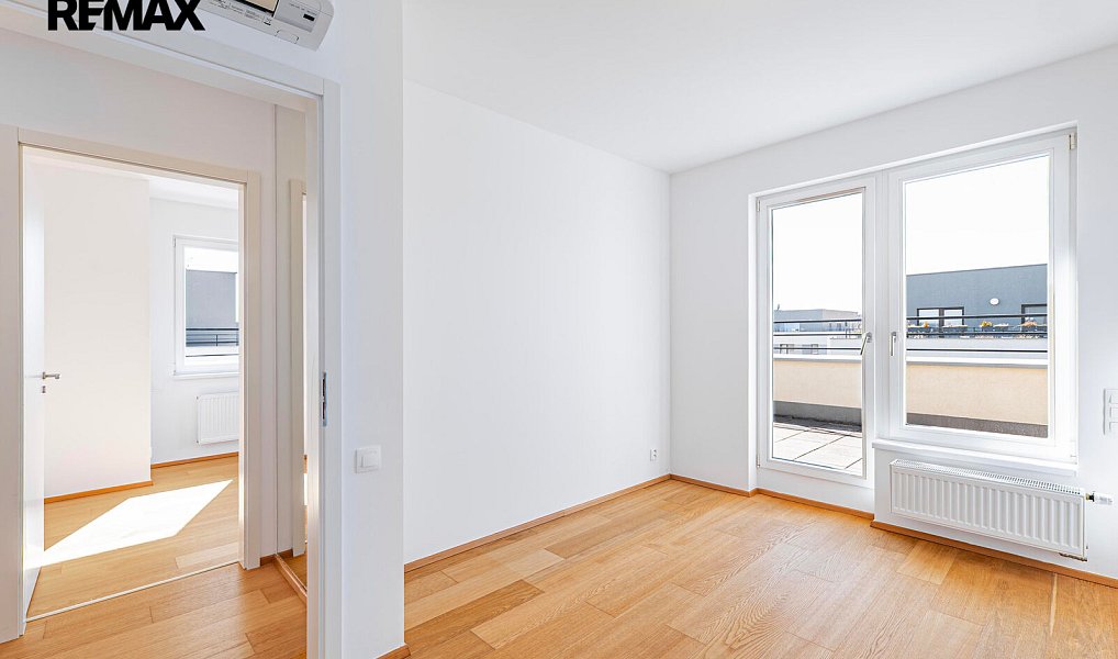 Prodej bytu 4+kk 99 m², Praha – náhled fotky 13