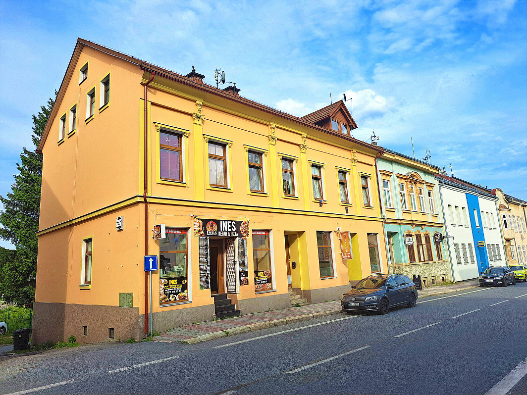 Pronájem bytu 3+kk 80 m²