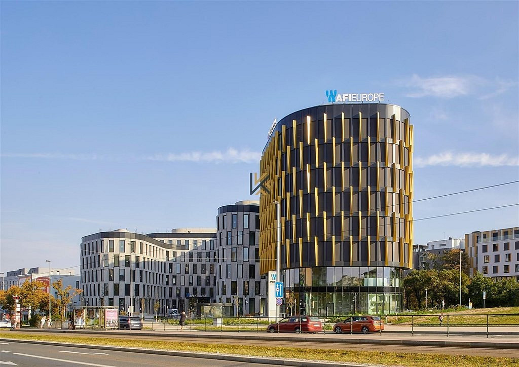 Pronájem kanceláře 447 m²