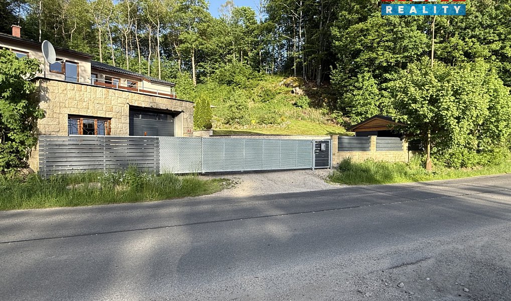 Prodej domu 340 m² s pozemkem 1 443 m², Janov nad Nisou – náhled fotky 23