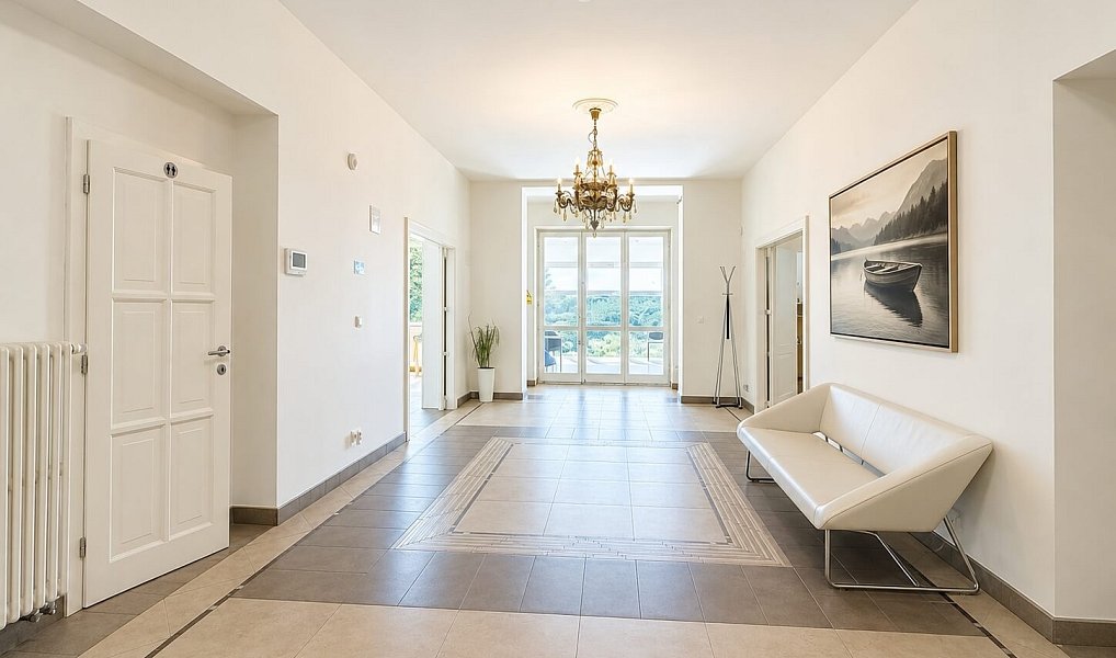 Pronájem domu 1 200 m² s pozemkem 3 532 m², Praha – náhled fotky 12
