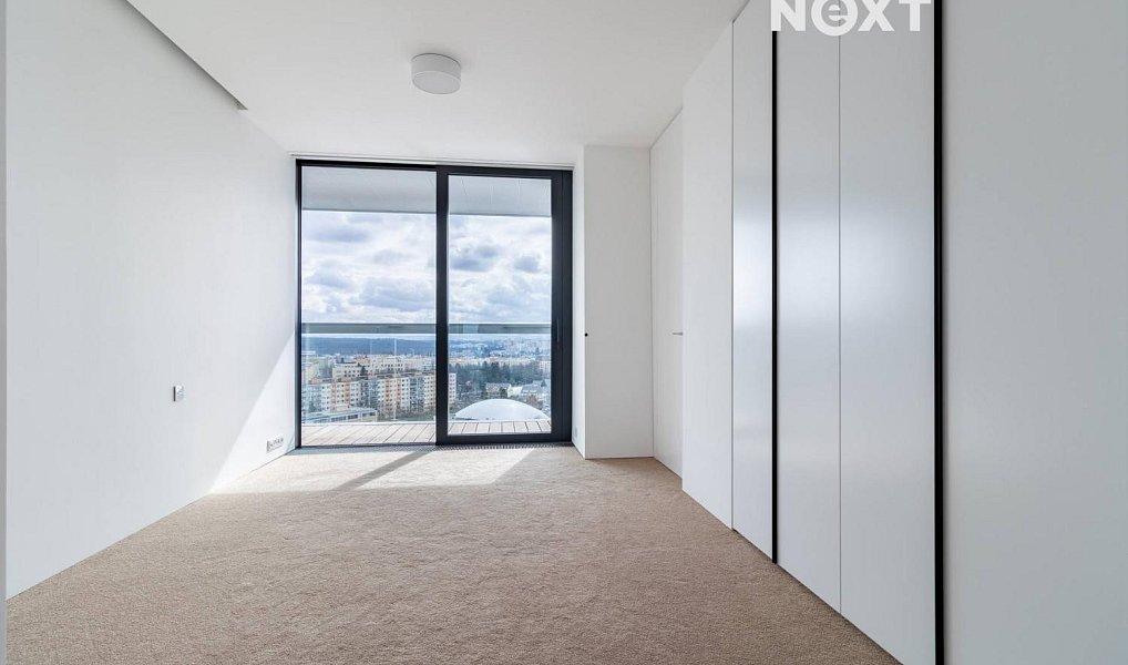 Pronájem bytu 4+kk 142 m², Praha – náhled fotky 11