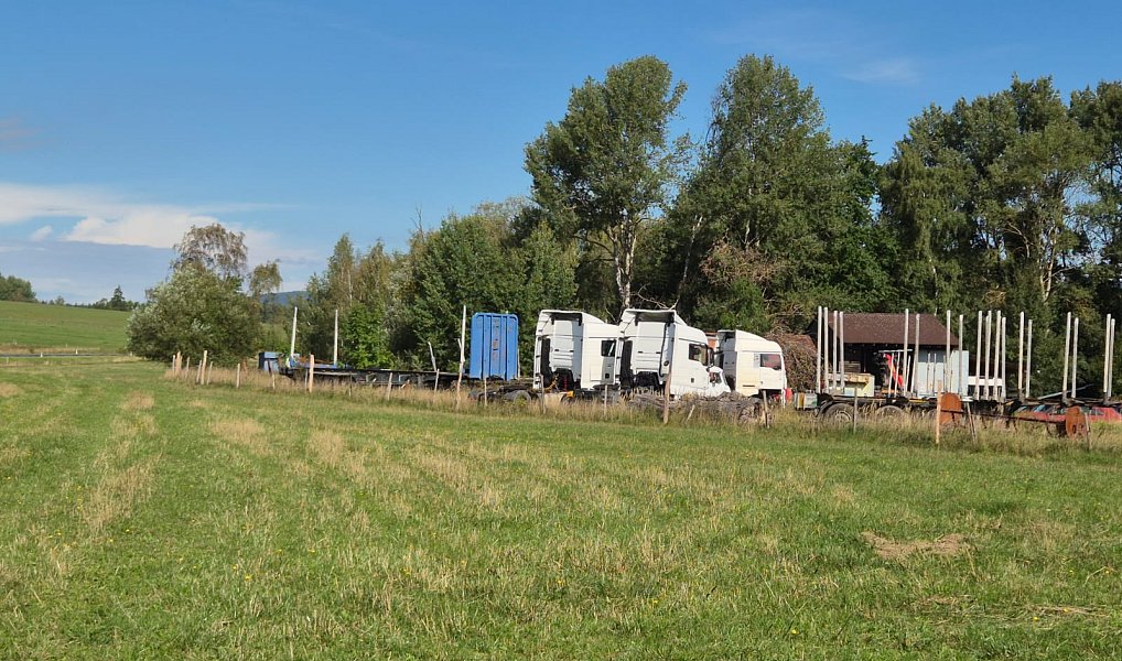 Prodej komerčního pozemku 28 305 m², Velká Hleďsebe – náhled fotky 14