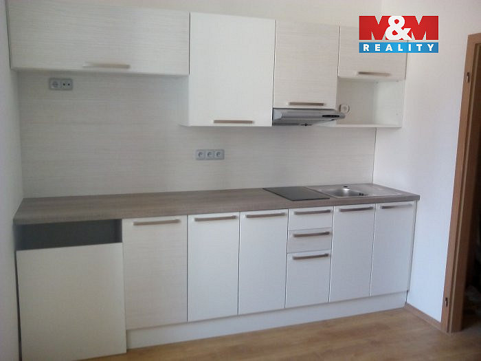 Pronájem bytu 1+kk 22 m² — photo 3
