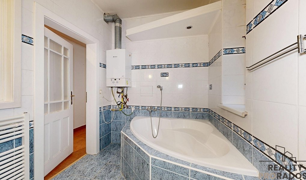 Prodej bytu 3+1 100 m², Jihlava – náhled fotky 18