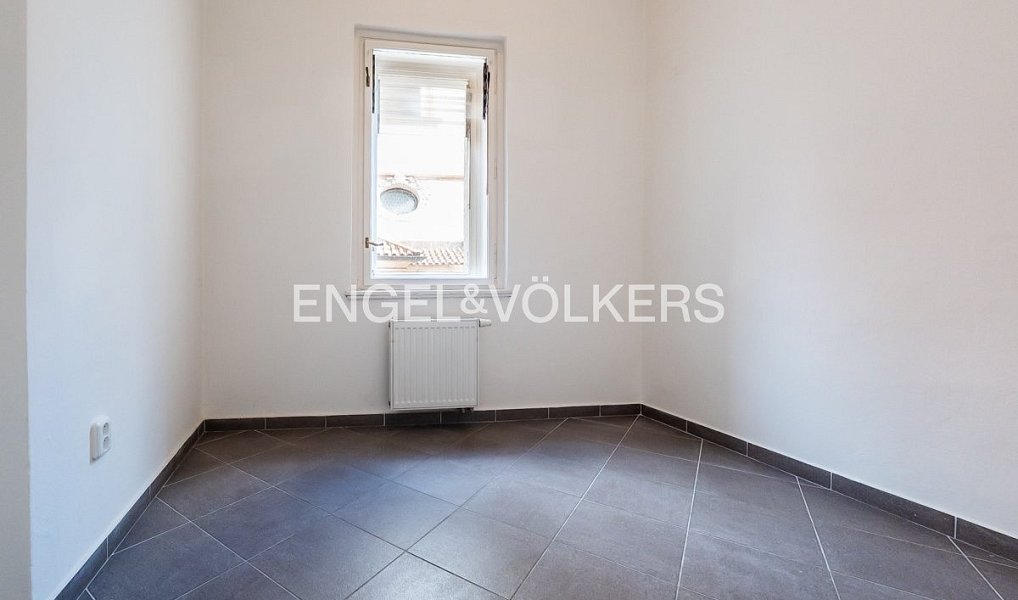 Pronájem kanceláře 92 m², Praha – náhled fotky 8
