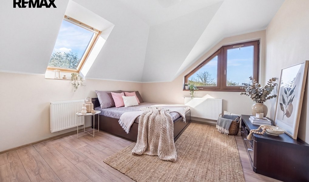 Prodej domu 250 m² s pozemkem 6 265 m², Buš – náhled fotky 6