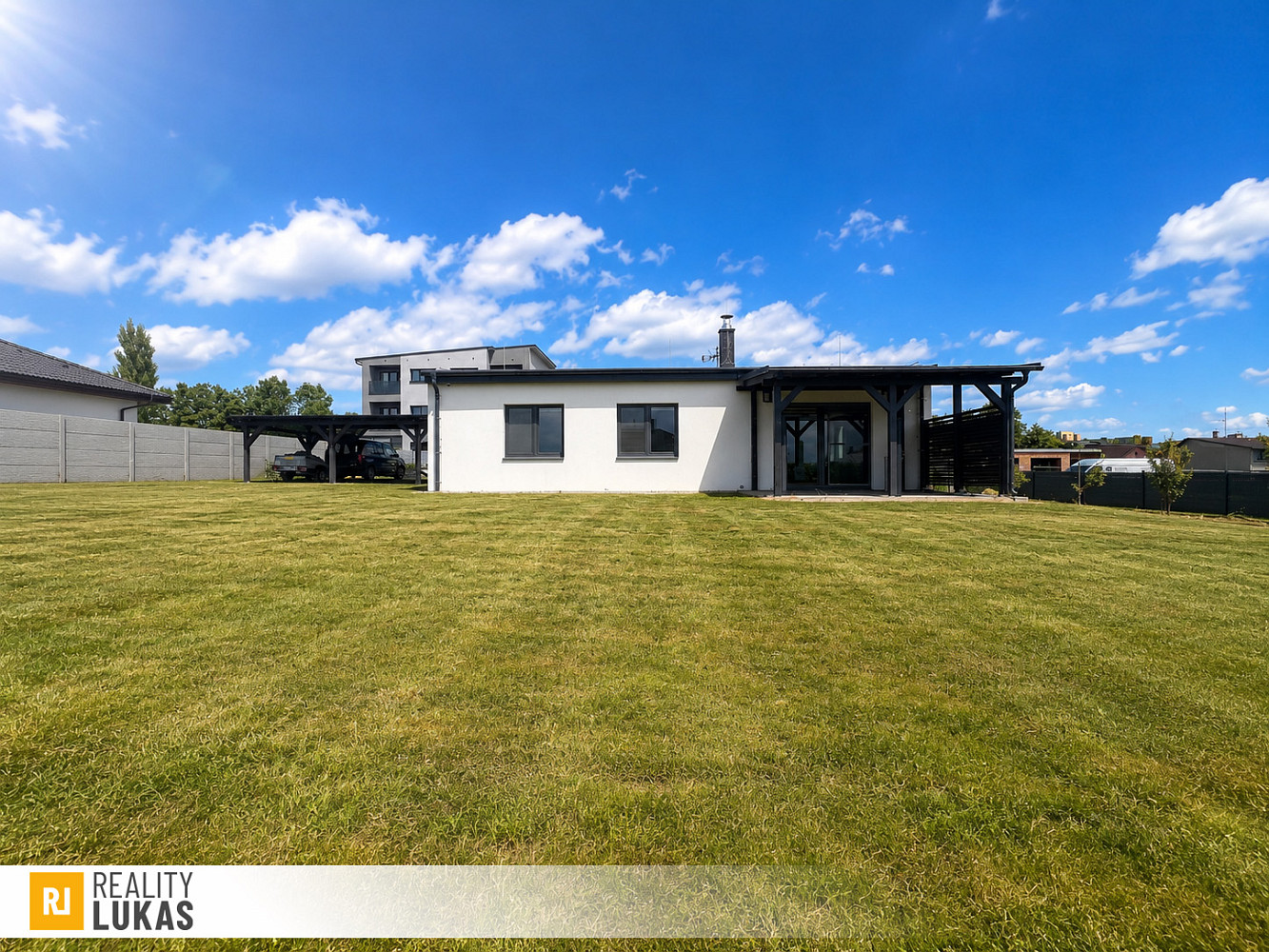 Pronájem domu 77 m² s pozemkem 1 037 m² — photo 3