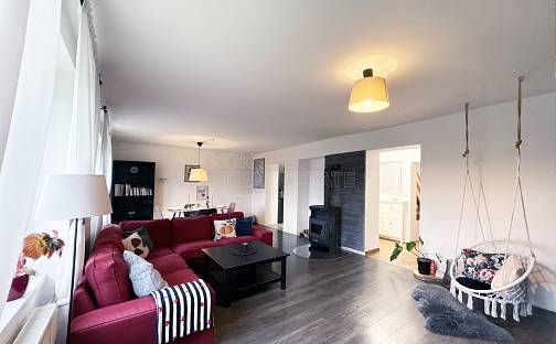 Prodej bytu 3+1 120 m², Bohumil, Jevany, okres Praha-východ