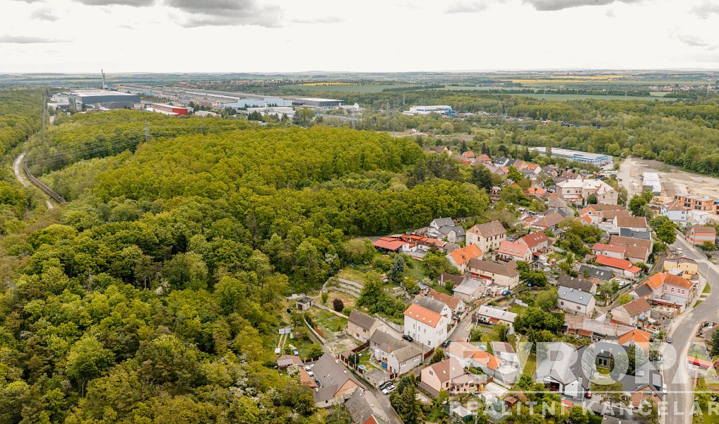 Prodej stavebního pozemku 480 m², Kladno – fotka 1 z 11