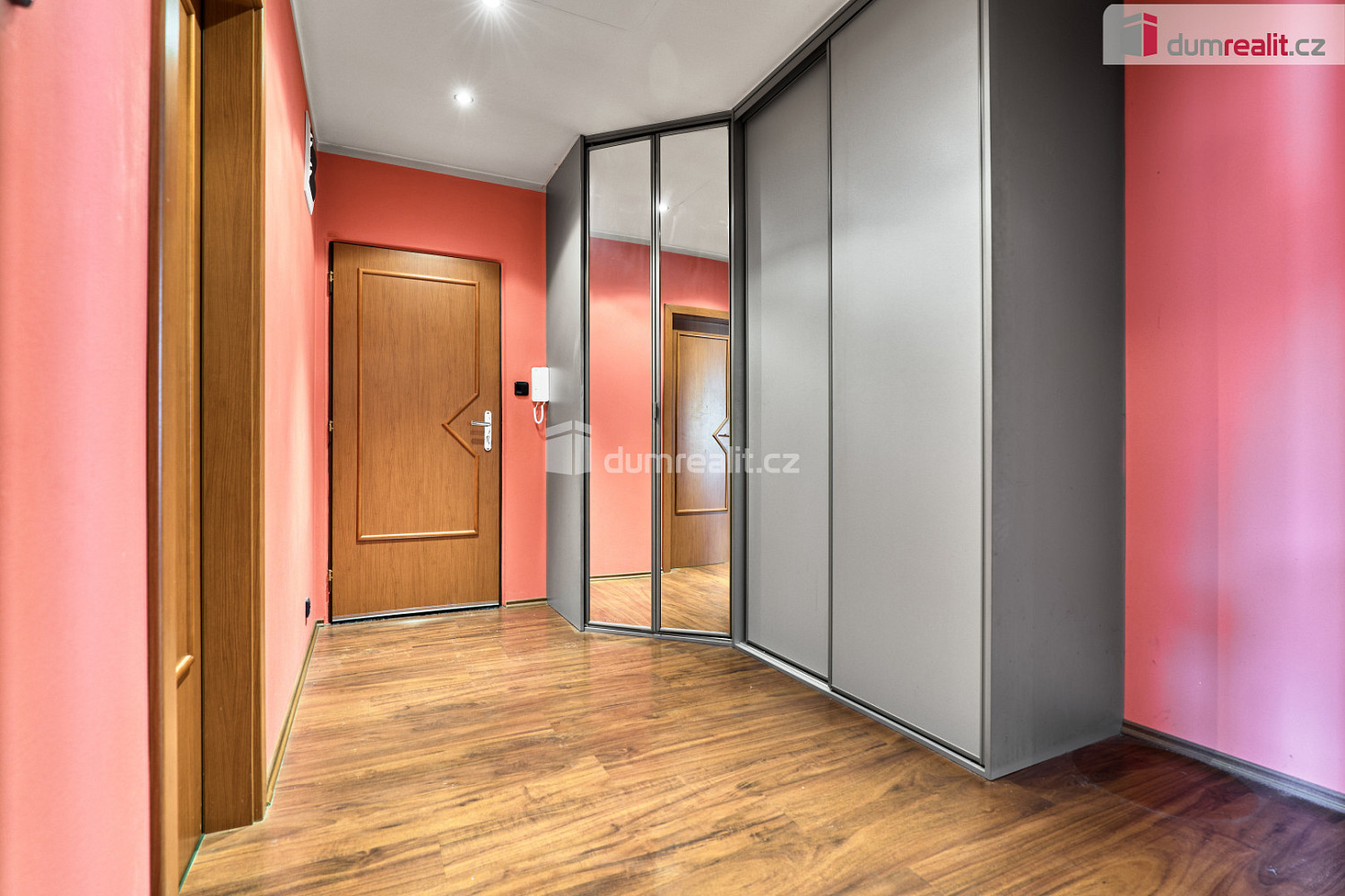 Prodej bytu 3+kk 67 m² — photo 4