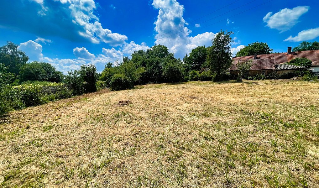 Prodej stavebního pozemku 1 357 m², Zadní Střítež – náhled fotky 4
