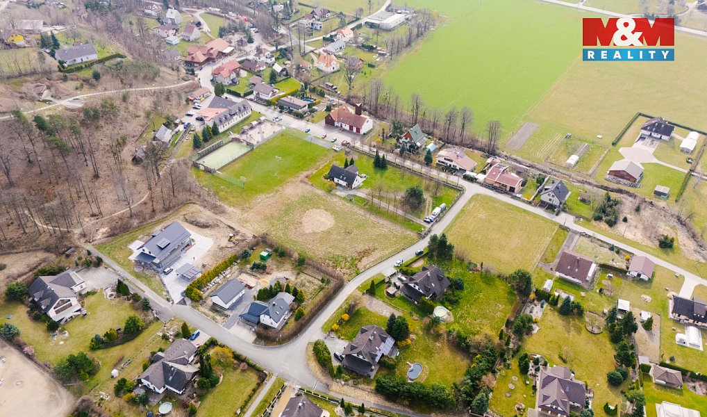 Prodej stavebního pozemku 3 485 m², Malenovice – náhled fotky 3