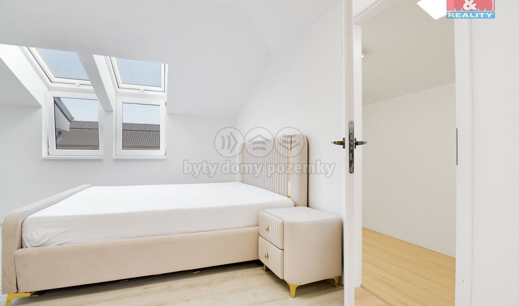 Prodej domu 234 m² s pozemkem 902 m², Kralupy nad Vltavou – náhled fotky 9
