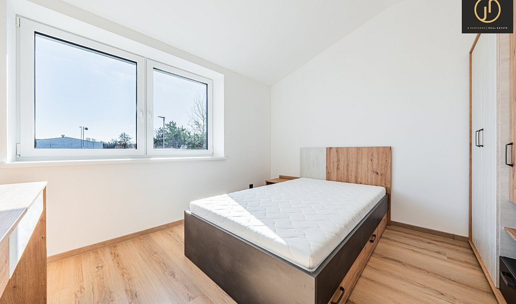 Prodej domu 120 m² s pozemkem 506 m², Kamenné Žehrovice – náhled fotky 23