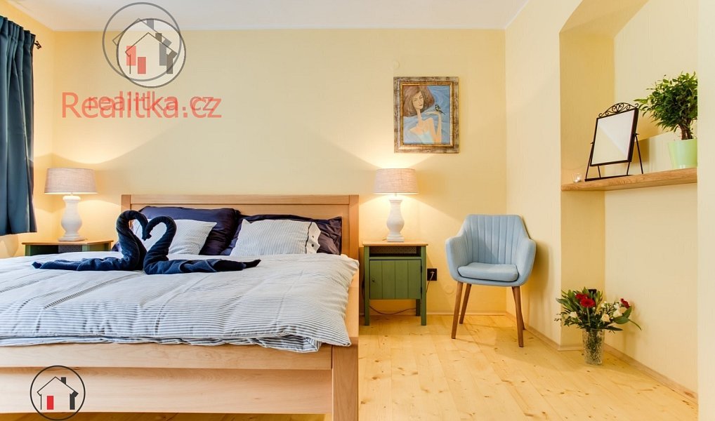Pronájem domu 200 m² s pozemkem 147 m², Český Krumlov – náhled fotky 9