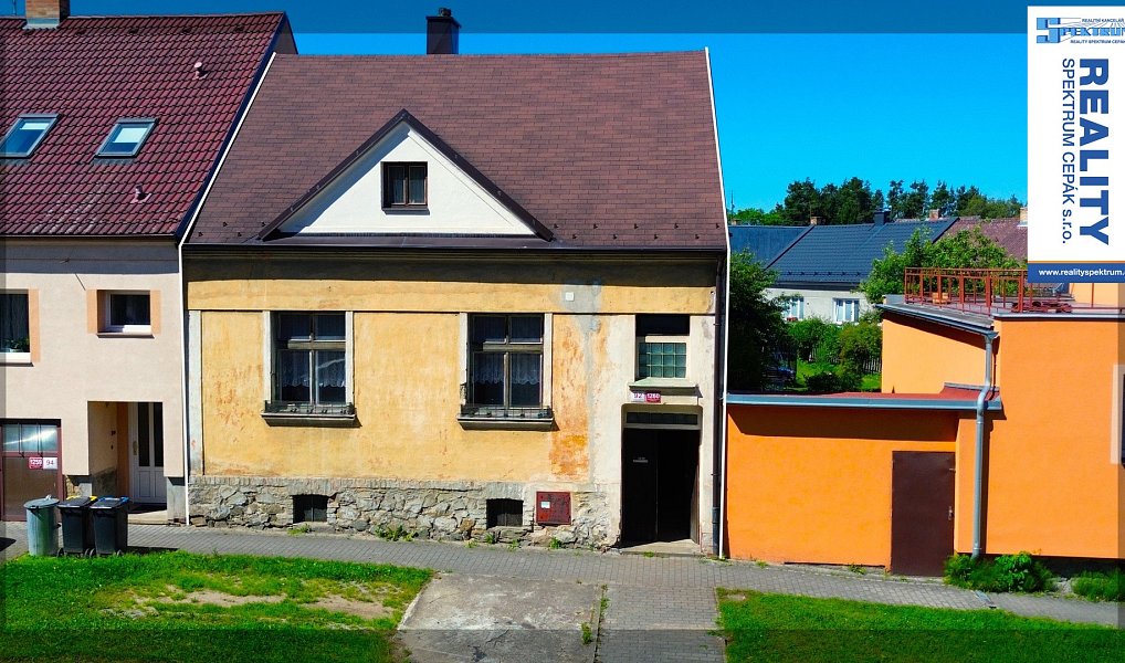 Prodej domu 216 m² s pozemkem 503 m², České Budějovice – fotka 1 z 18