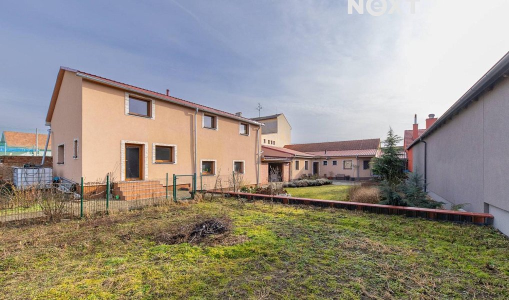 Prodej domu 255 m² s pozemkem 1 620 m², Šumice – náhled fotky 5