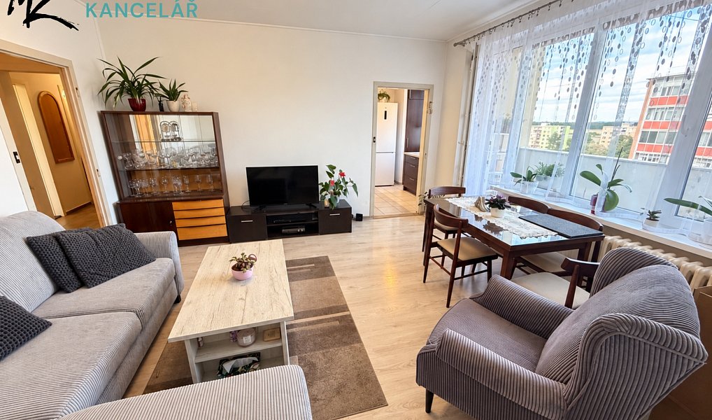 Prodej bytu 4+1 82 m², Nádražní, Chropyně, okres Kroměříž